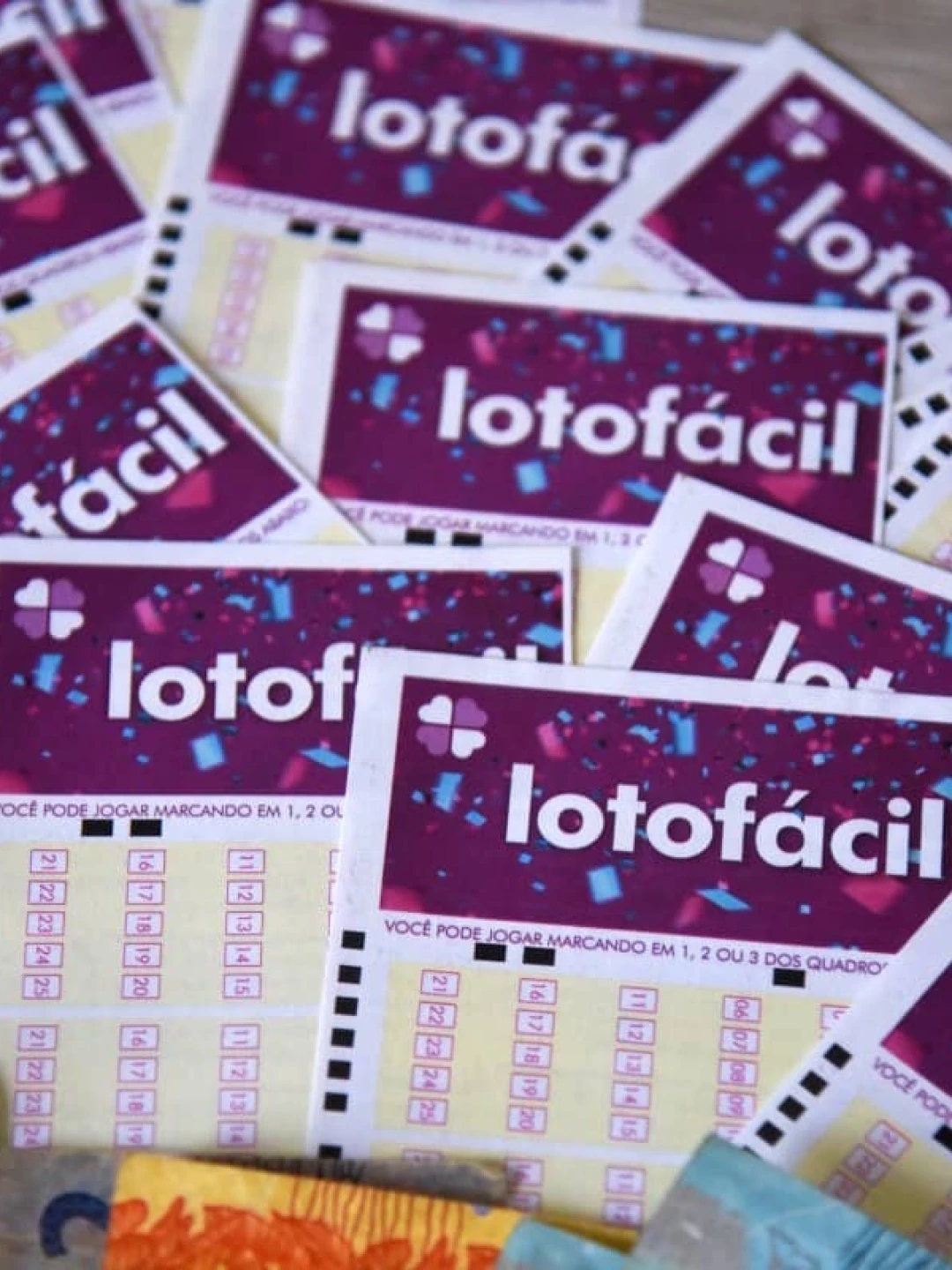 quais-as-chances-de-ganhar-na-loto-facil