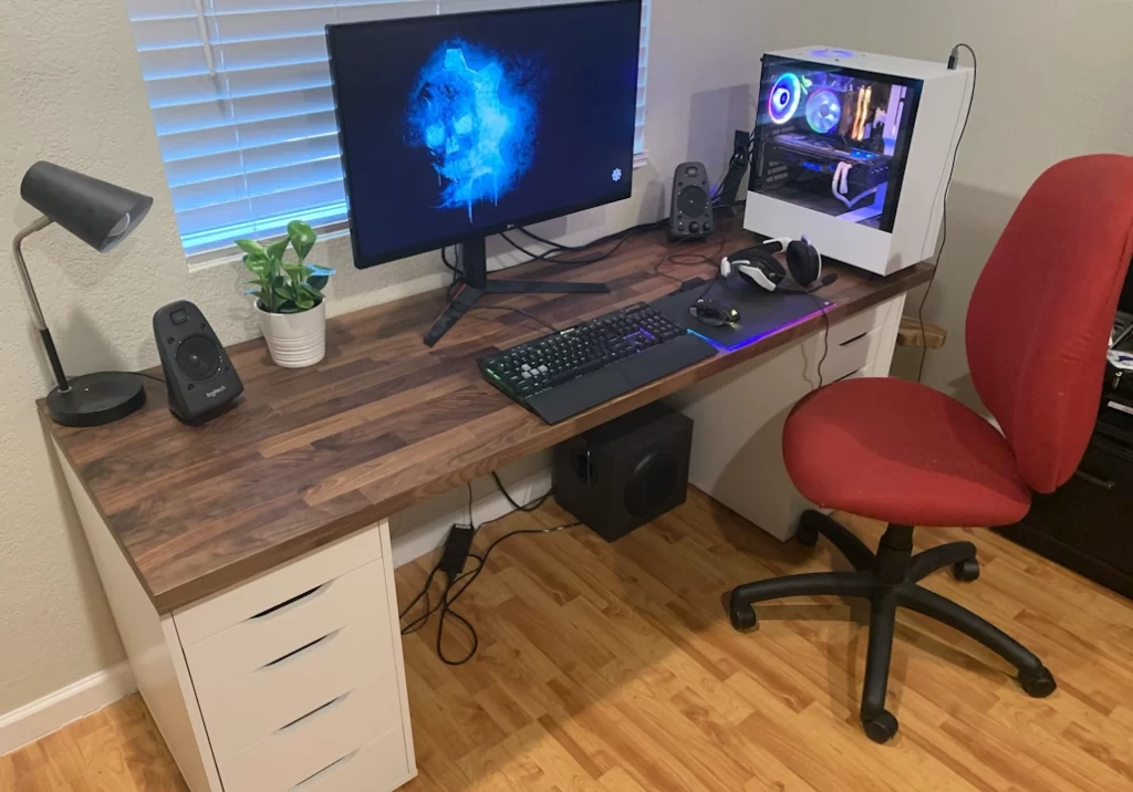 Decoração de mesa de computador