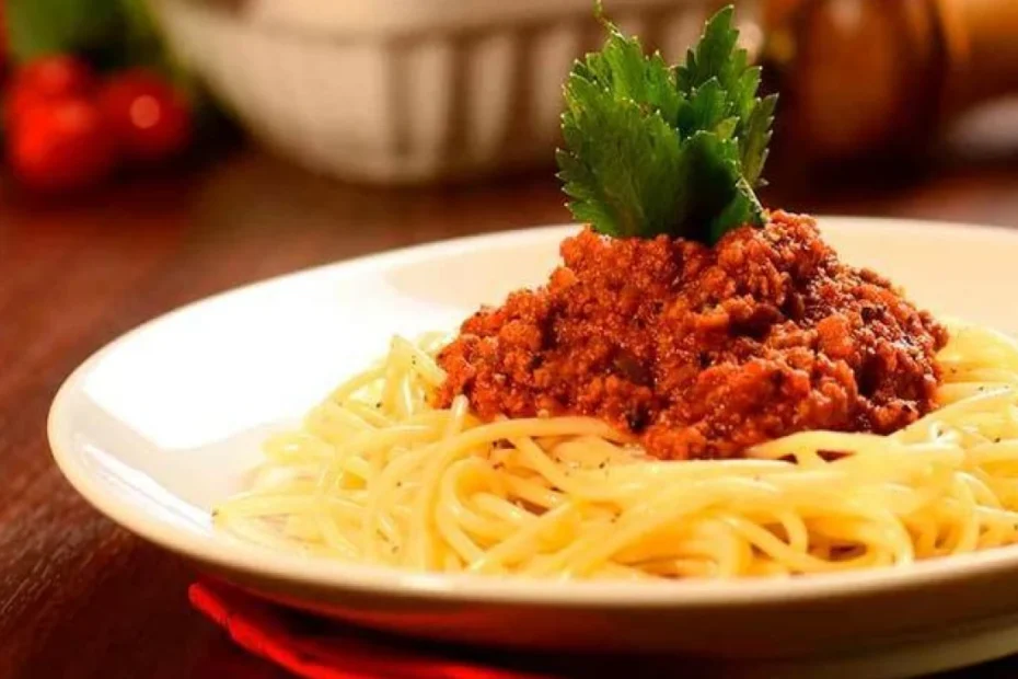 Receita Espaguete à Bolonhesa: Sabor Autêntico e Fácil de Preparar