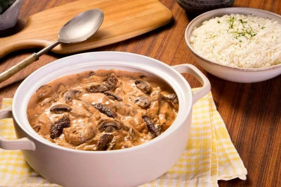 Receita de Strogonoff de Filé Mignon: clássico, cremoso e irresistível